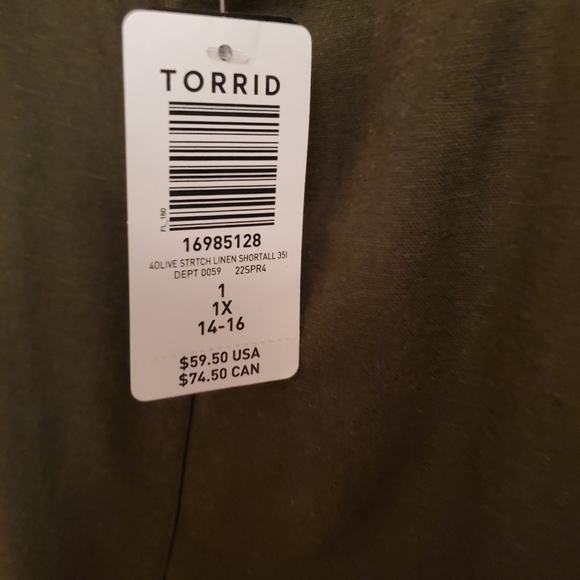 NWT Torrid Shortall - Picture 3 of 6